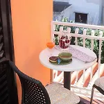 And Agiss With Pool Vodice