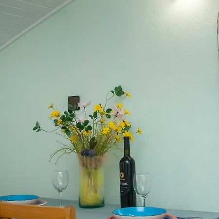 Appartamento And Agiss With Pool