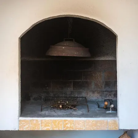 And Agiss With Pool * Vodice